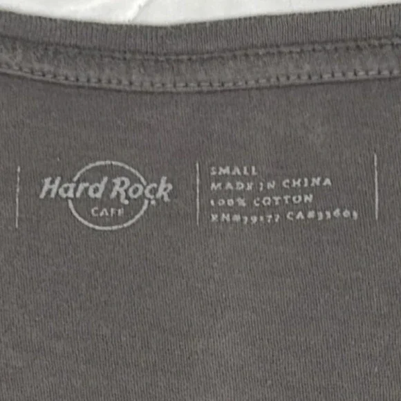 Hard Rock Cafe Aruba Womens Gray V-Neck Graphic T-Shirt Pink Roses Rhinestone S - Picture 6 of 10